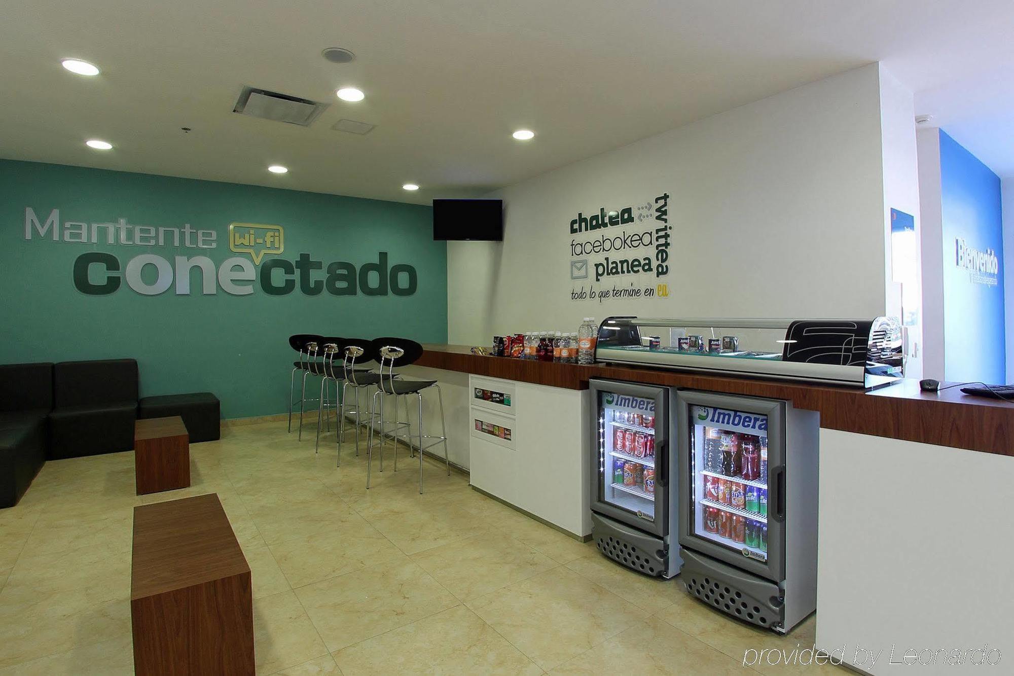 Готель One Queretaro Centro Sur Інтер'єр фото